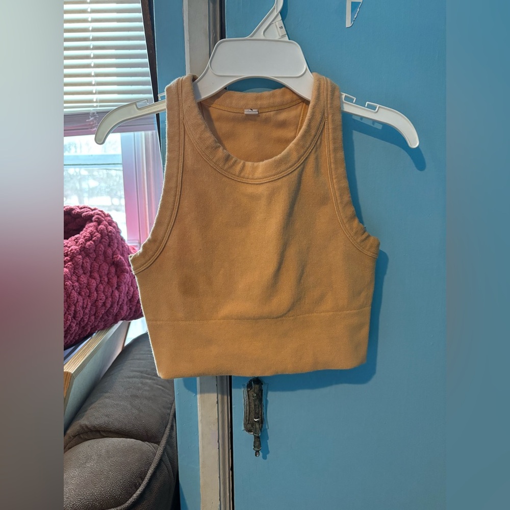 Alo sports bra